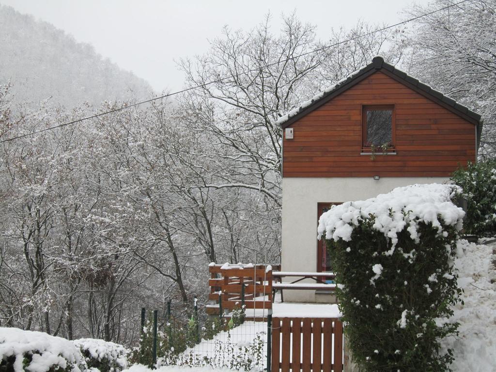 Cottage With A Terrace And A View Of The Valley Aywaille Exterior foto